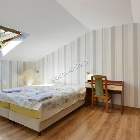 Bed & Breakfast Dworek Lesny Kudowa Zdroj