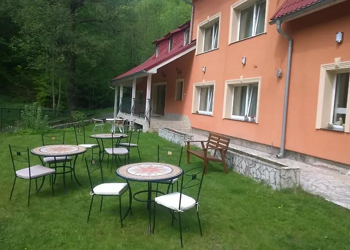 Bed & Breakfast Dworek Lesny Kudowa-Zdrój