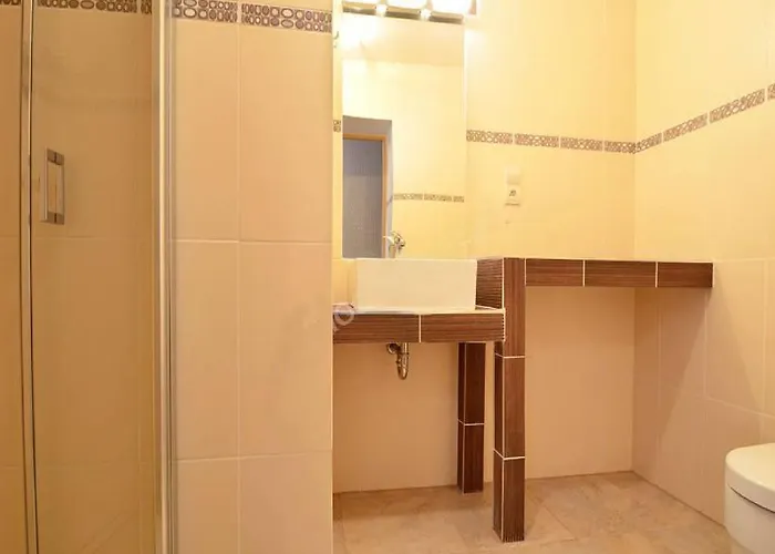 Bed & Breakfast Dworek Lesny Kudowa-Zdrój